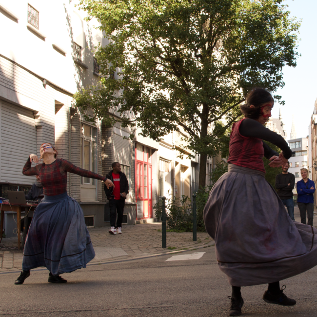 Saraband de Erika Zueneli et Laura Simi ©L Henning